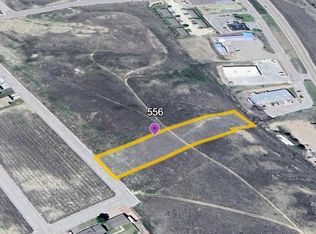 556 Emigrant Dr, Glenrock, WY 82637