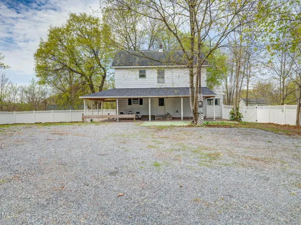 266 Poplar Avenue, Valley Falls, NY 12185