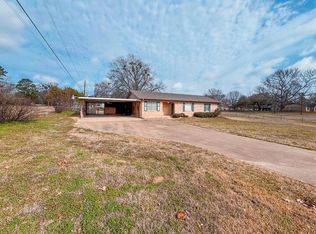 109 An County Road 4286, Palestine, TX 75803