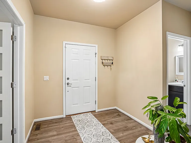 236 Little Bear Dr — Photo 6