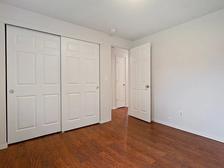 5240 SE 63rd Ave — Photo 13