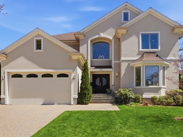115 Meadowbrook Rd, Newton, MA 02459