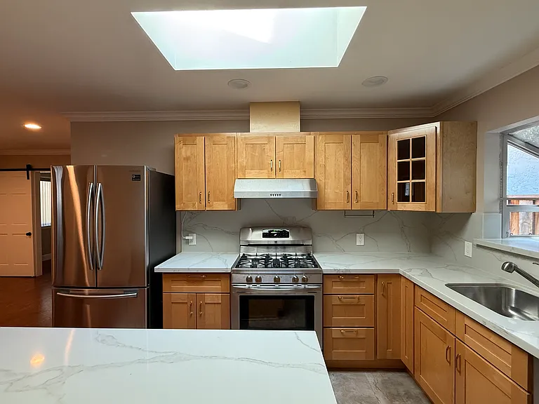 1712 Whipple Ave #A — Photo 5