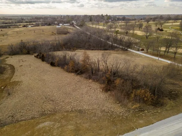 Fredricksburg Rd, Excelsior Springs, MO 64024