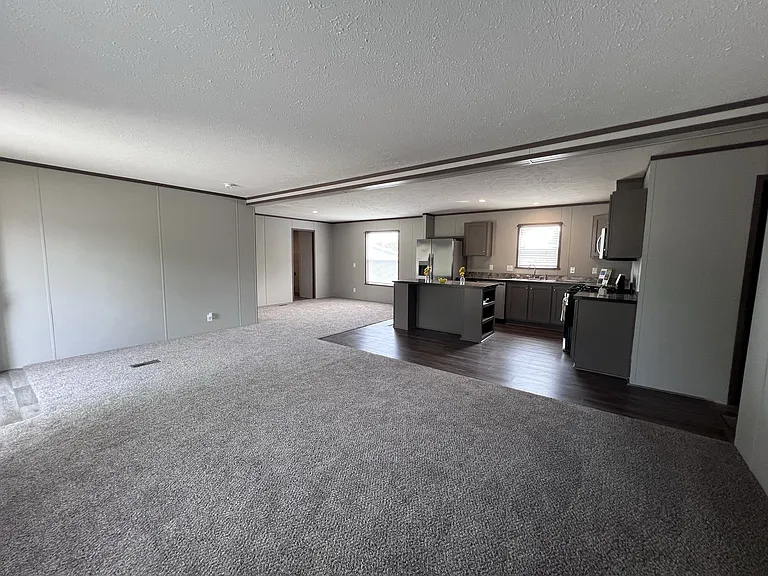 60 Locust Ave #60 — Photo 6