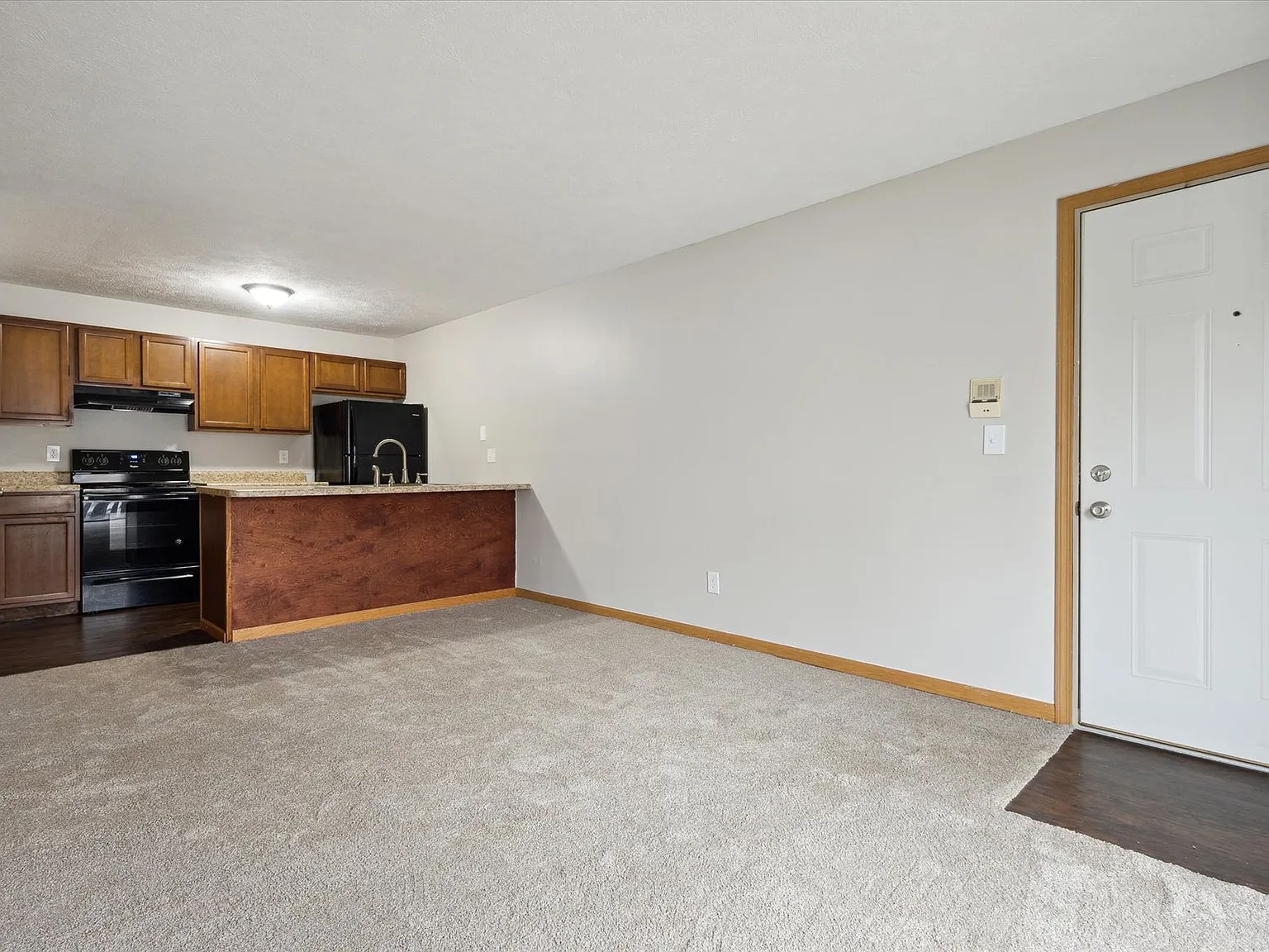 Woodwind Apartments — Photo 2