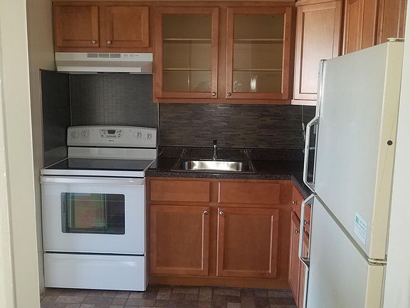4th image of 9098 Terrace Dr #6F