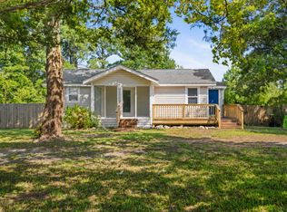 682 E Ocean Rd, Holly Ridge, NC 28445