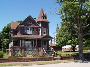 205 Pewabic St, Laurium, MI 49913