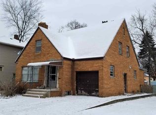 529 E Dubail Ave, South Bend, IN 46613
