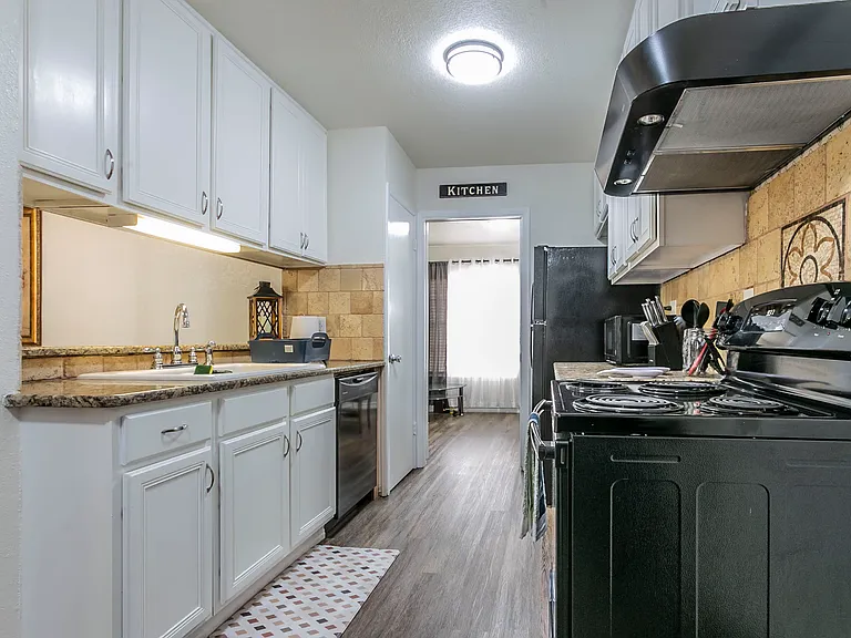 4103 Willow Green Dr — Photo 21