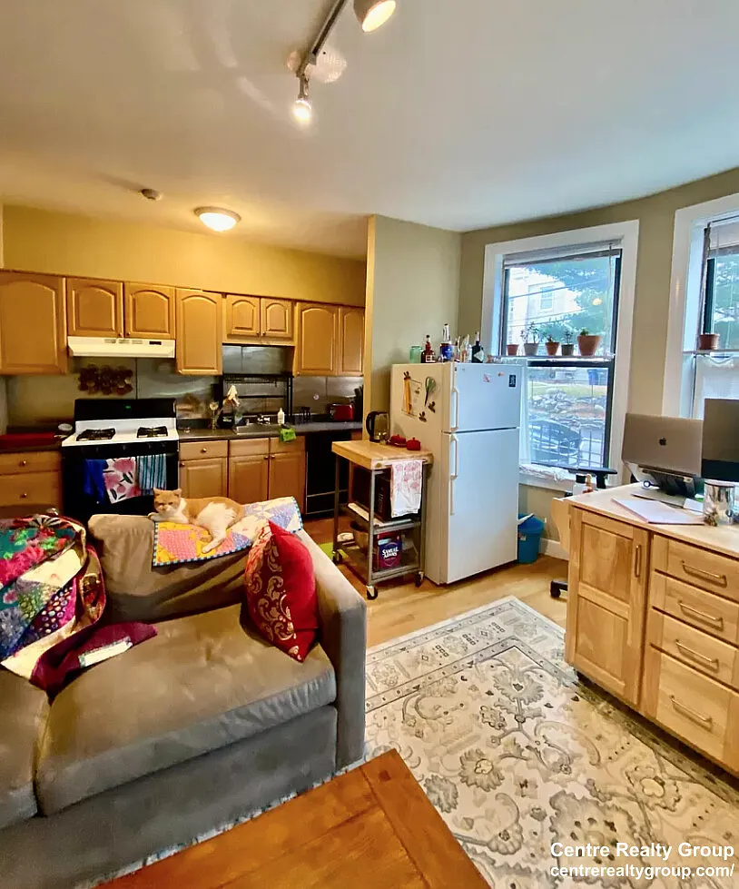 1 bed, 1.0 bath, $2,595 — Photo 2