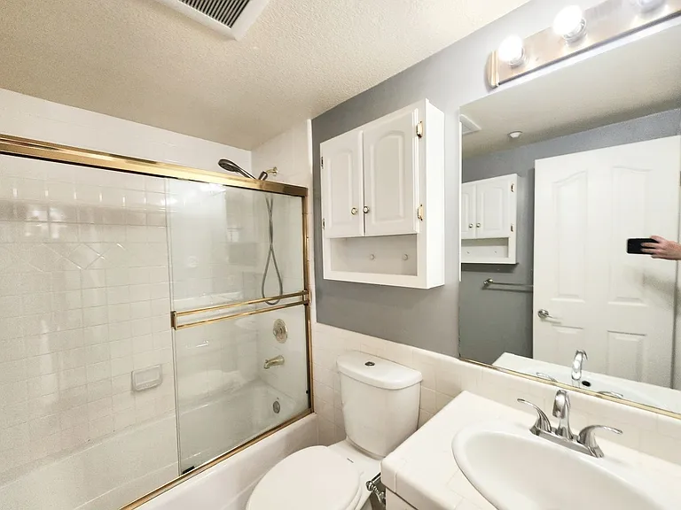 111 E Poplar Ave #105 — Photo 12