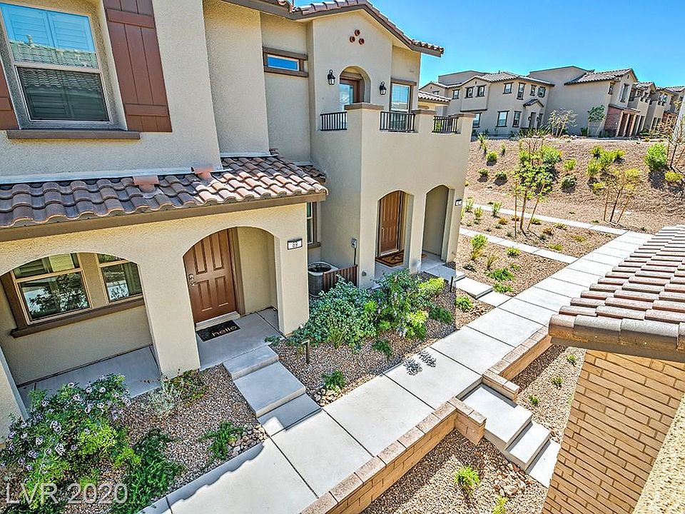 1st image of 45 Alamere Falls Dr
