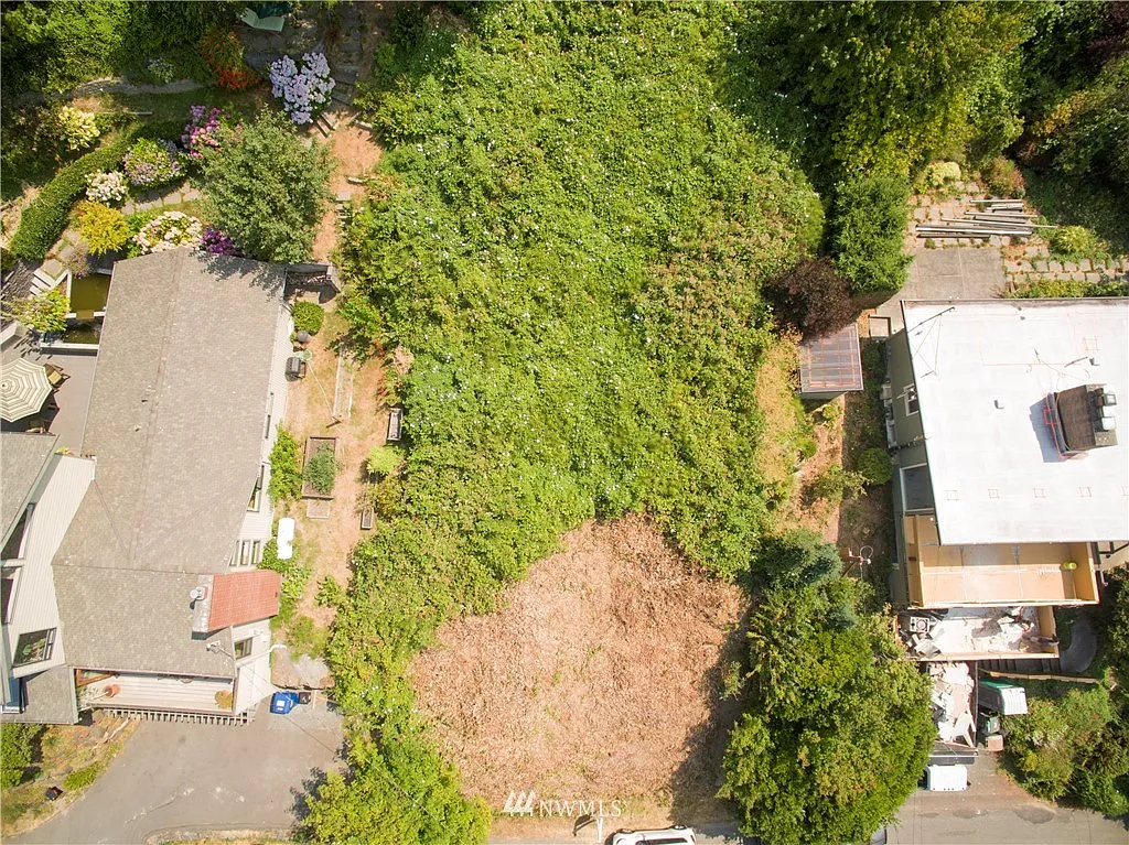 0 Perkins Lane W photo 1