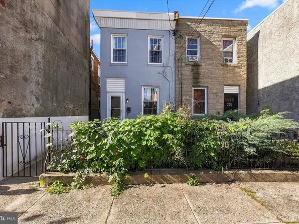 2430 E Dauphin St, Philadelphia, PA 19125