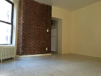 Rented by Abba Realty Associates INC