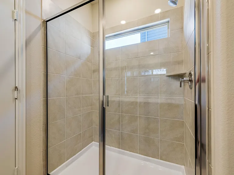 102 Monarch Way — Photo 18