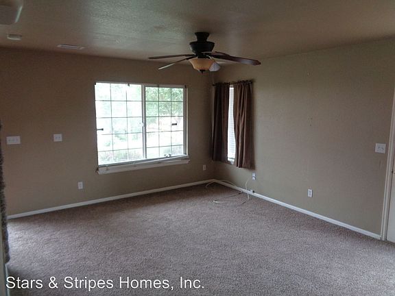 3rd image of 21425 E 47th Ave