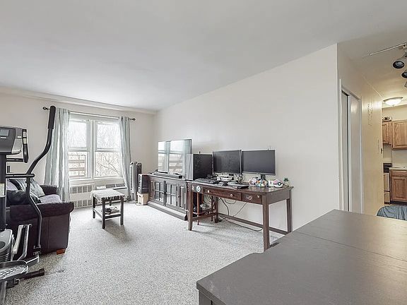 3rd image of 66-92 Selfridge St APT 5E
