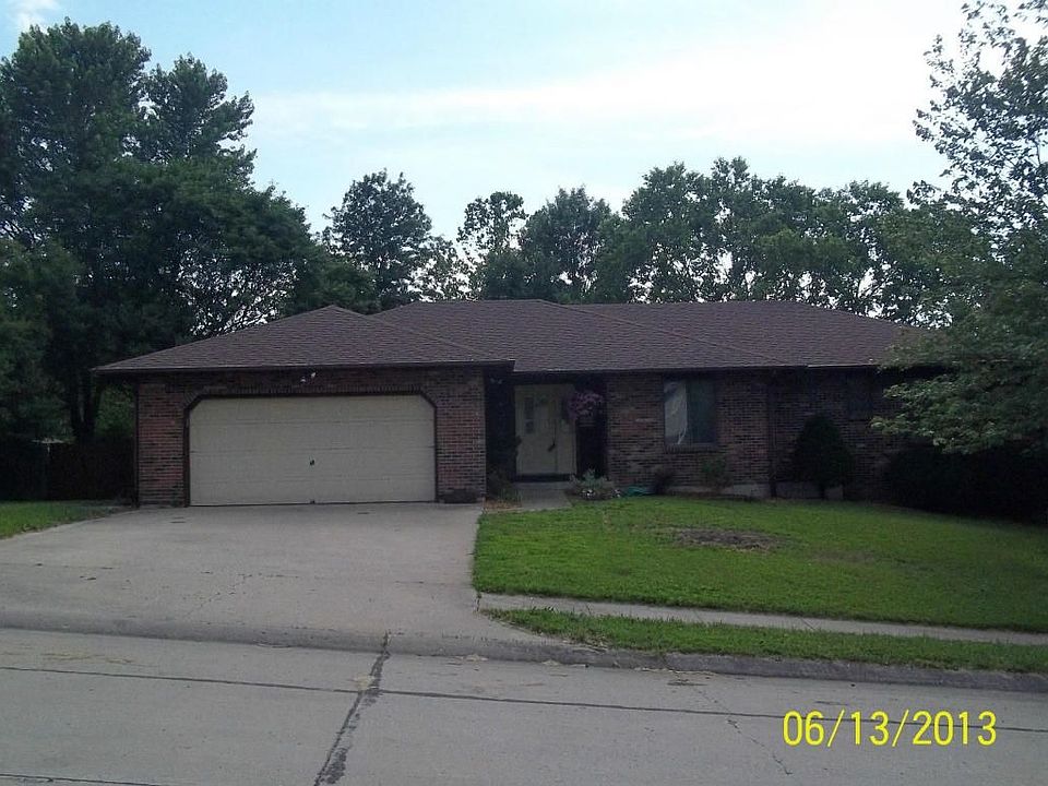 1st image of 5001 Thornridge Dr