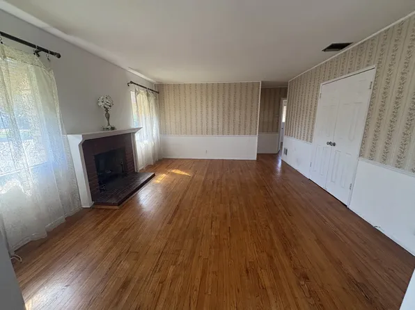 (undisclosed Address), Montclair, CA 91763