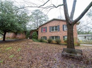 1689 Brockett Rd, Tucker, GA 30084