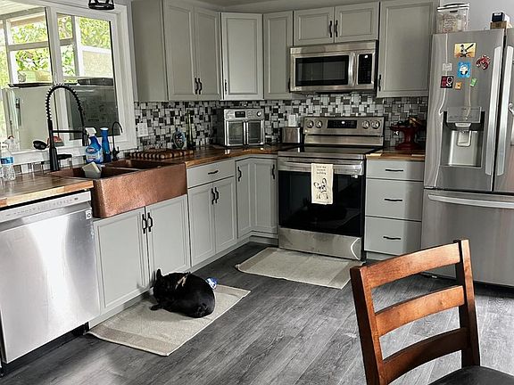 4th image of 10201 N 99TH Avenue #32A