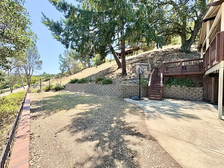 17420 Blue Jay Ct — Photo 10