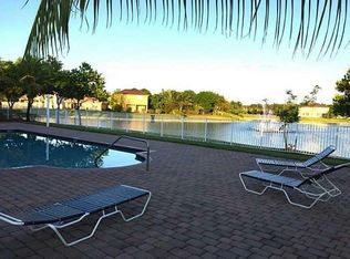 16613 SW 78th Ter, Miami, FL 33193