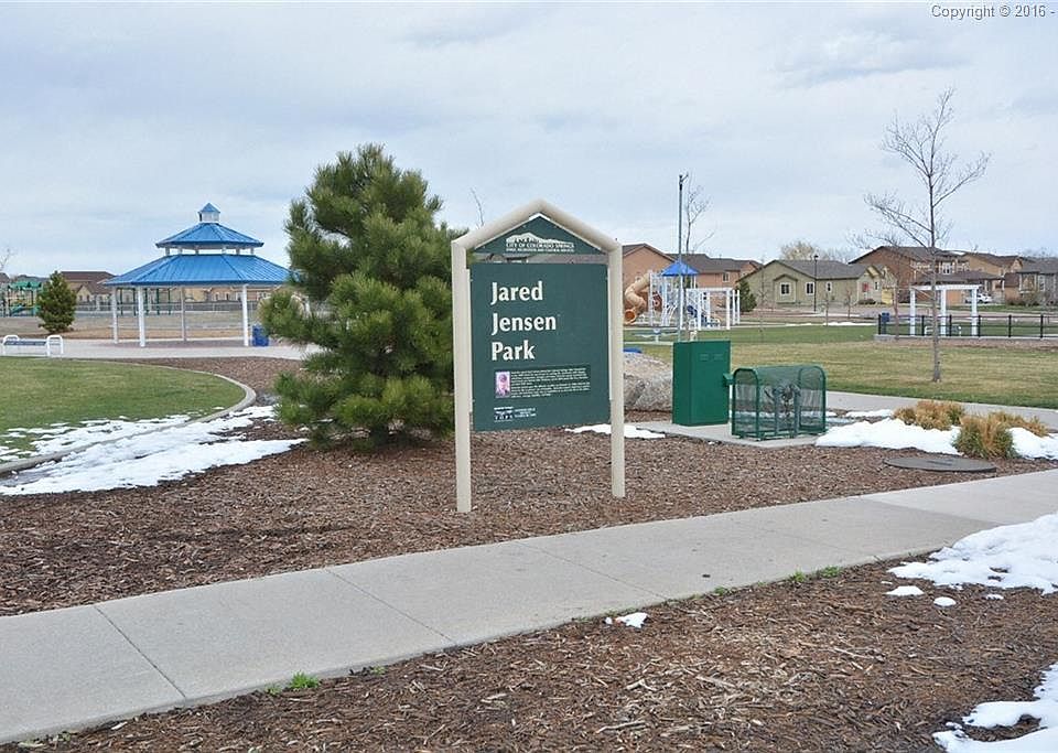 NEARBY PARK