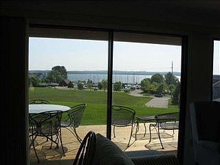 3rd image of 1006 Marina Bluff Dr