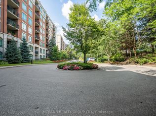 18 William Carson Cres #614, Toronto, ON M2P 2G6