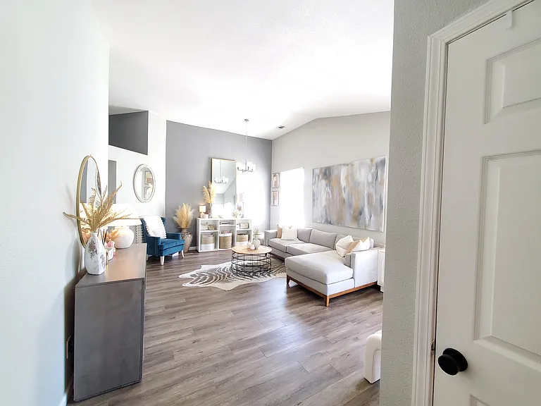8008 Bridgeburn Ct — Photo 18