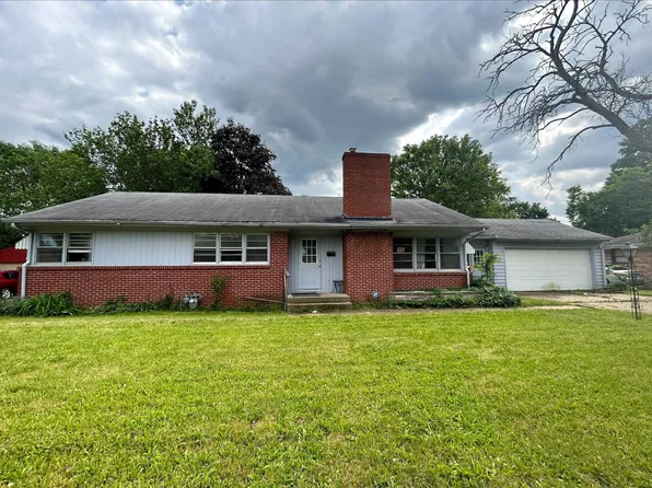 2324 Glenwood Ave, Rockford, IL 61103