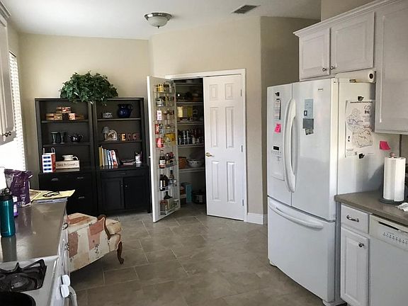 4th image of 1537 Barn Valley Ln