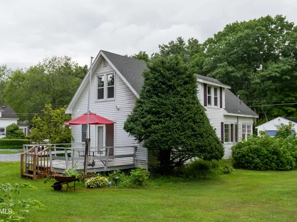 61 Sheffield St, Pittsfield, MA 01201