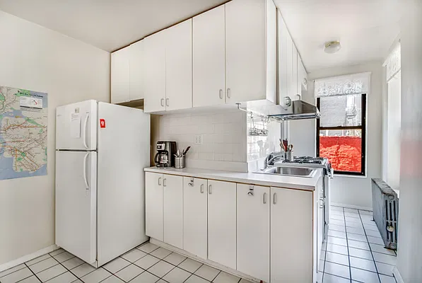 Rented by Compass | media 3