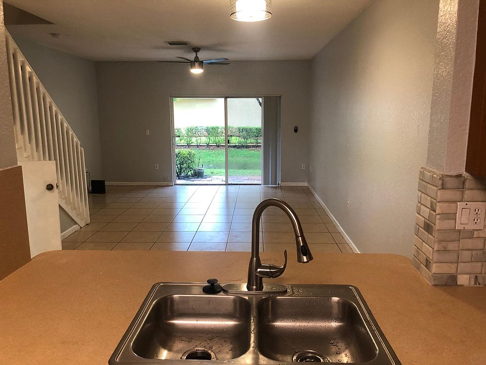 1st image of 7937 Tuscany Ct