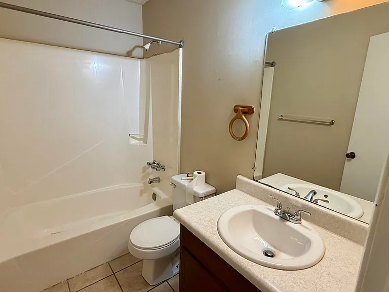 600 N Highway 22a Rd #3 — Photo 6