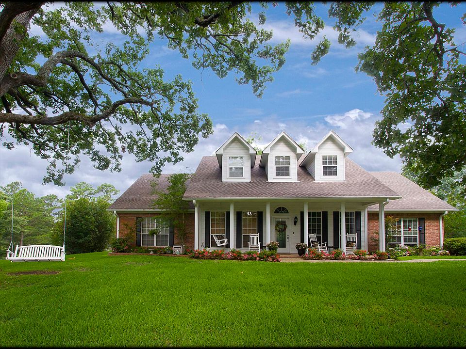 1st image of 19424 Oakmeadow Cir