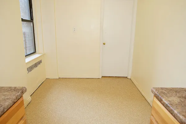 Rented by Norman Raindel, LREB | media 62