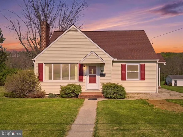 313 S 1st St, Mc Connellsburg, PA 17233