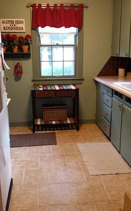 4th image of 354 Pleasantview Dr