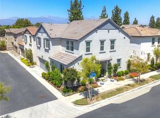 981 Rodeo Rd, Pomona, CA 91766