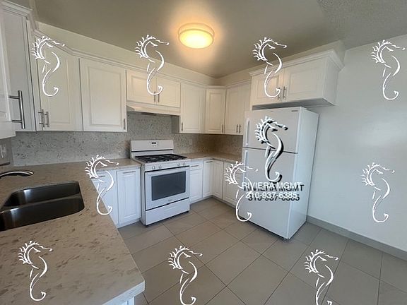 2nd image of 445 W 39th St #M