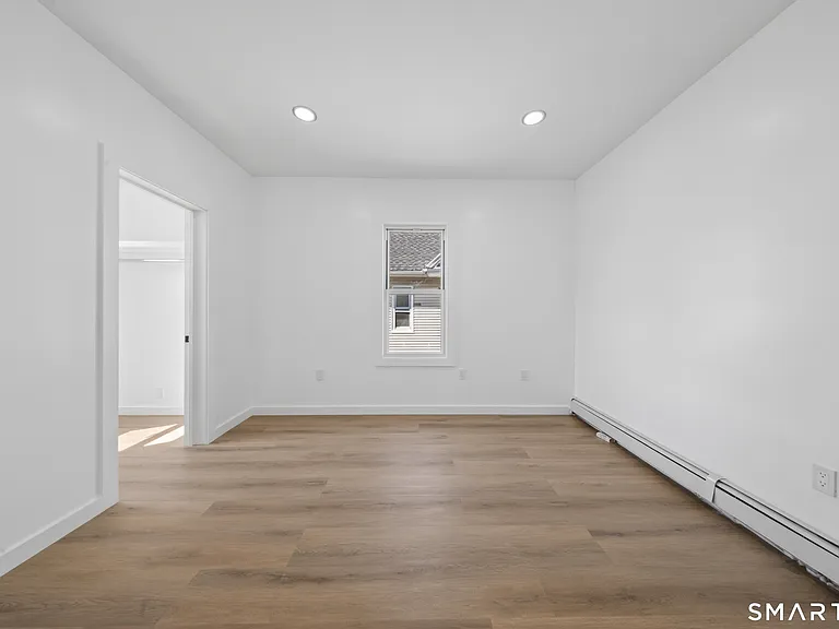 259 Laurel Ave #2 — Photo 18