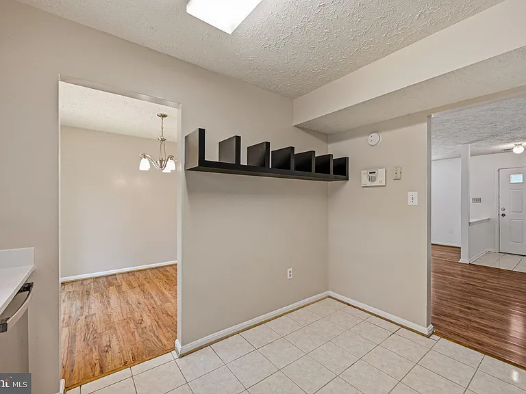 16 Meadowside Ct — Photo 21