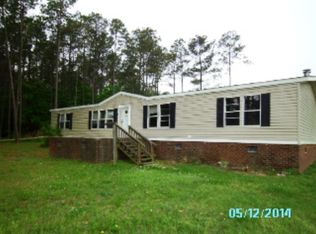 135 Willow Dr, Chocowinity, NC 27817