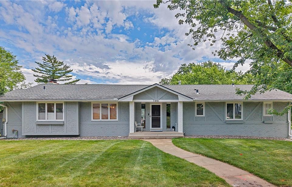 1st image of 7001 Lanham Ln